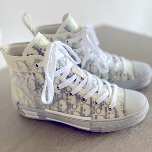 Dior Monogram Hi Top B23 Sneakers!